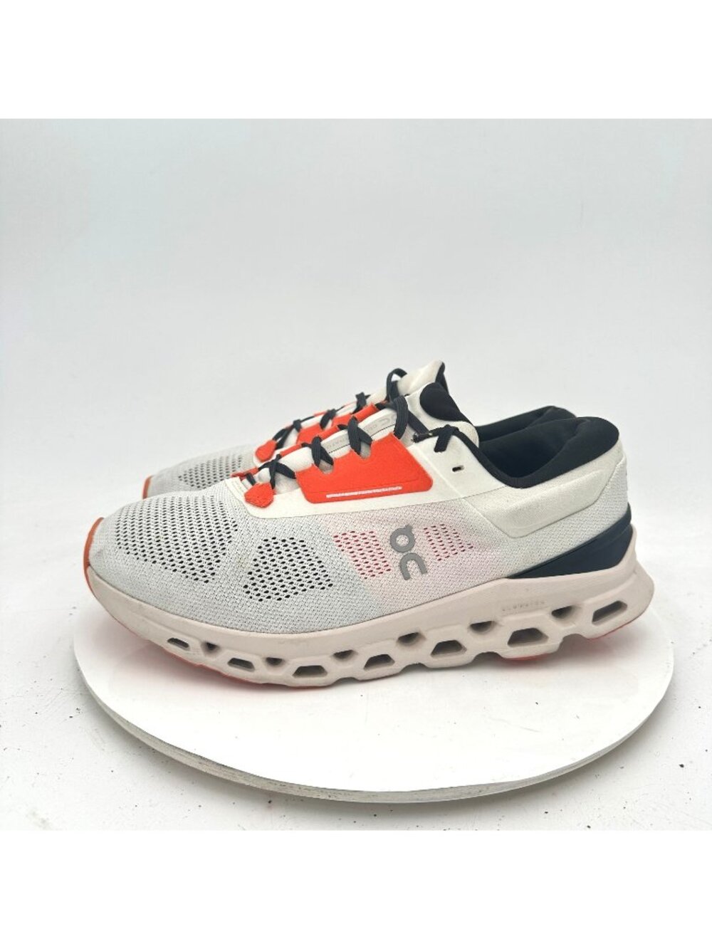 On Cloudstratus Swiss Engineering Women Size 10.5 3WD30120248 White Sand Shoes